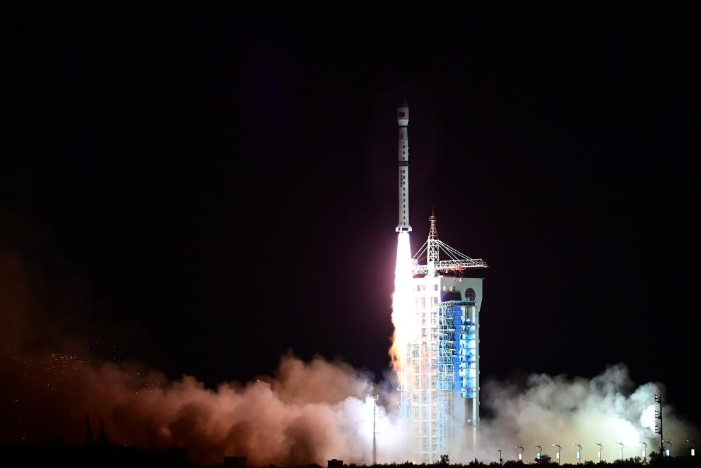 俄羅斯成功發(fā)射一顆地球遙感衛(wèi)星(圖1)